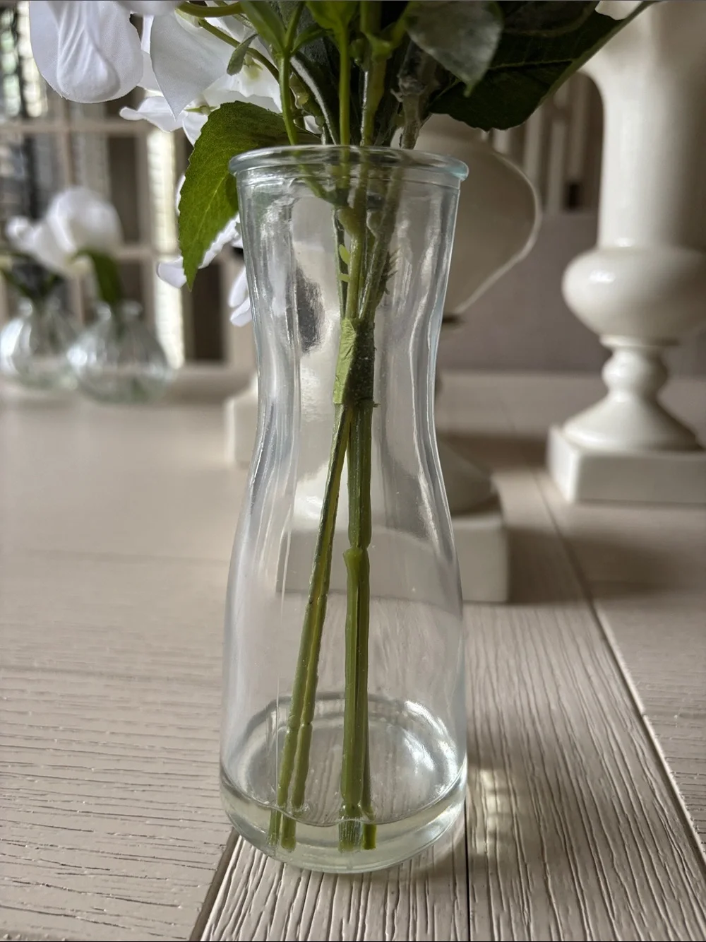 Faux flowers in glass vase NWOT